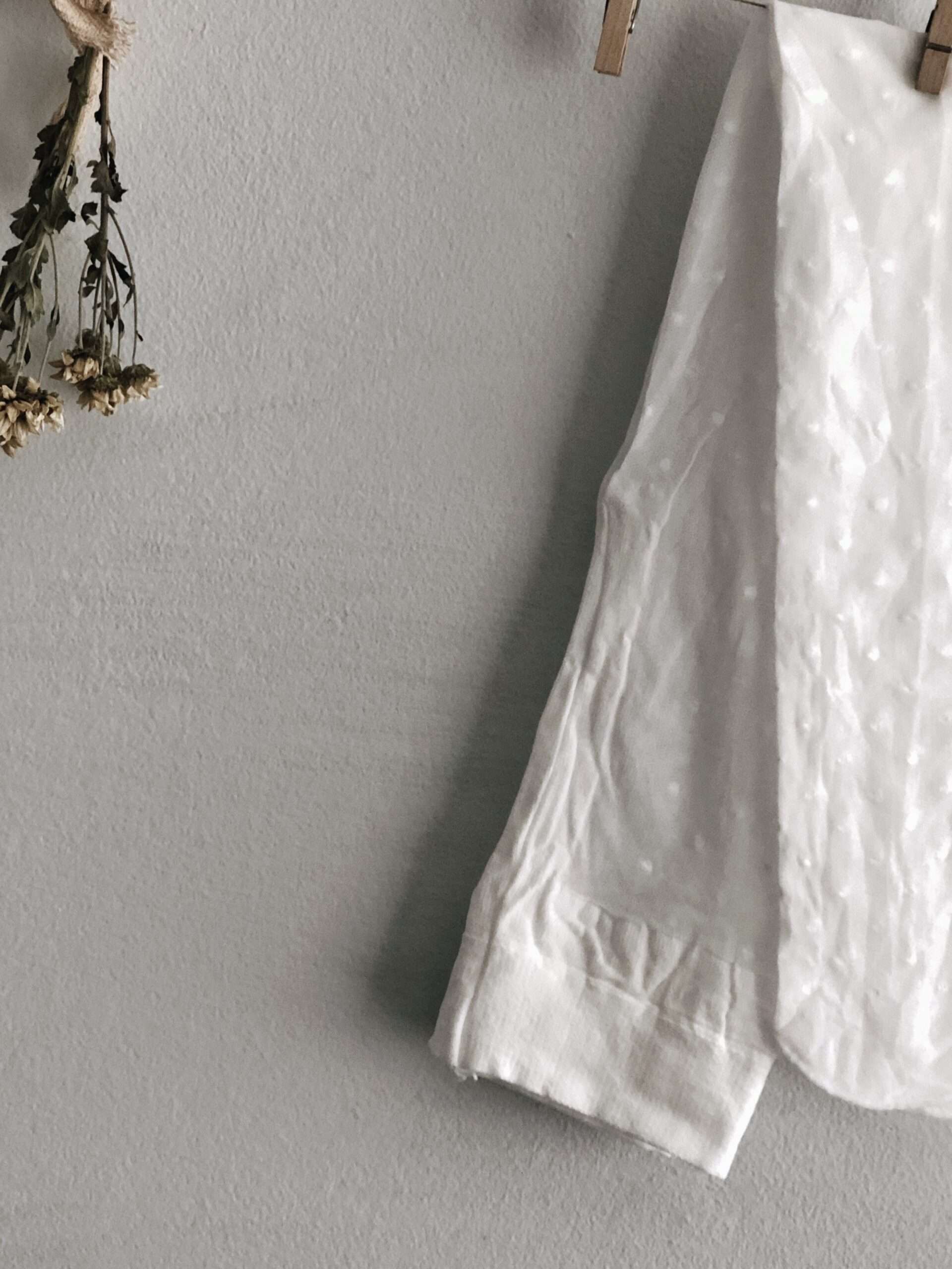 Processed with VSCO with a6 preset Medias Can can plumeti blancas - Image 1